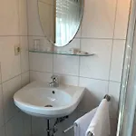 Gæstehus Zum Weissen Ross 2*