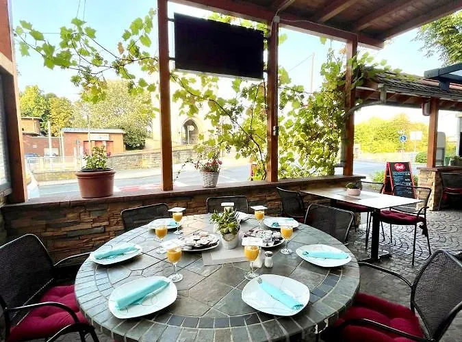 Vendégház Zum Weissen Ross