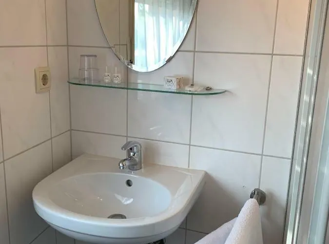 Vendégház Zum Weissen Ross 2*